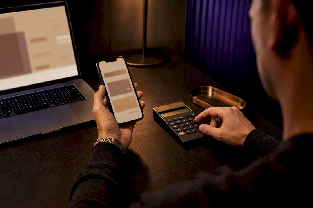 Sellers: Keep $0.49 Per Sale: Grailed Fees and Payouts Explained